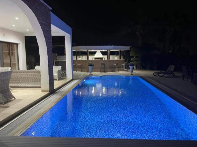 Ionion Beachfront Villa Ayía Nápa Extérieur photo